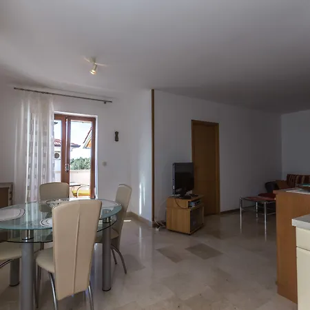Santin Apartment