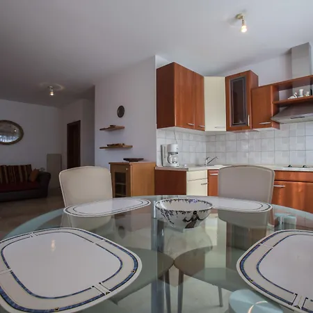 Apartament Santin *